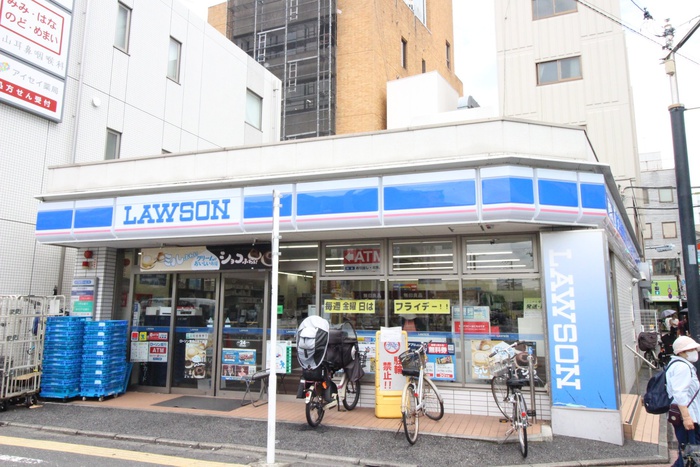 コンビニ　ローソン南烏山5丁目店（コンビニ）まで279m