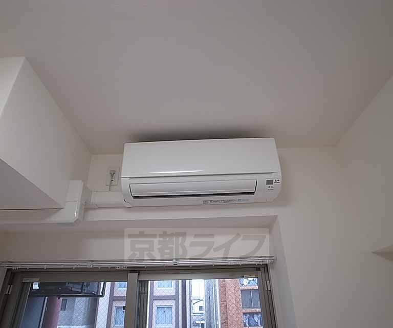 その他設備　エアコン付き。