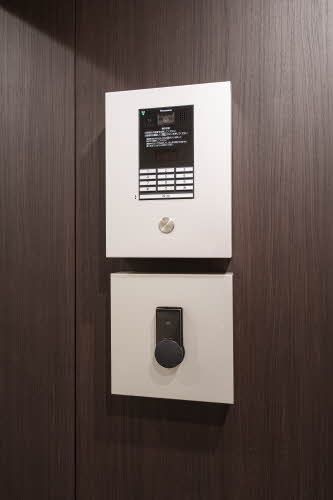 建物外観　オートロック