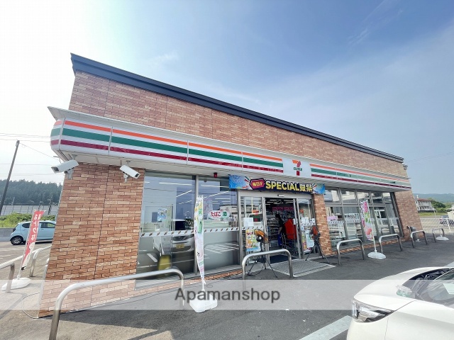 コンビニ　セブンイレブン（コンビニ）まで512m