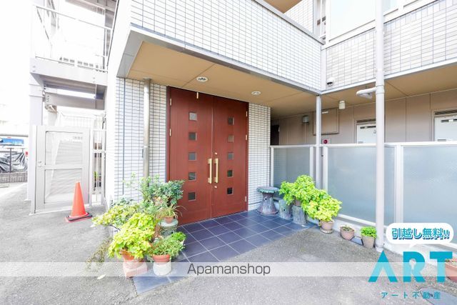 エントランス　エントランス