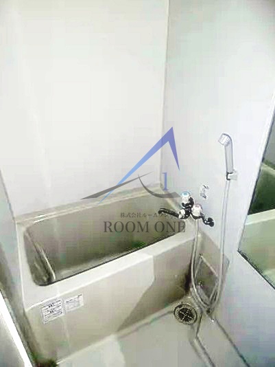 バス・シャワールーム　お風呂です。