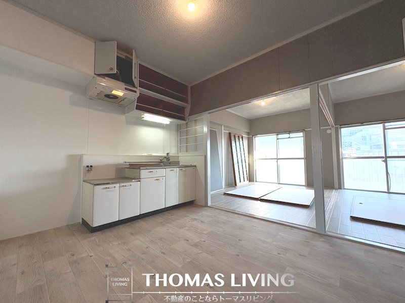 キッチン　コンロ設置可。お好きなコンロを設置ください。