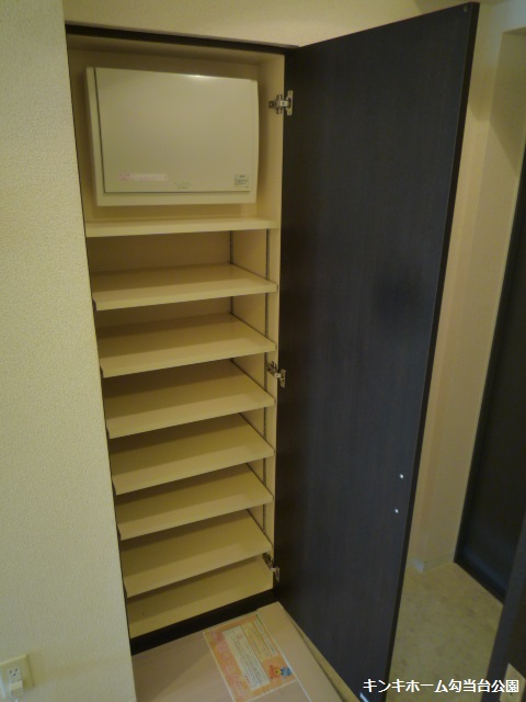 玄関　シューズBOX