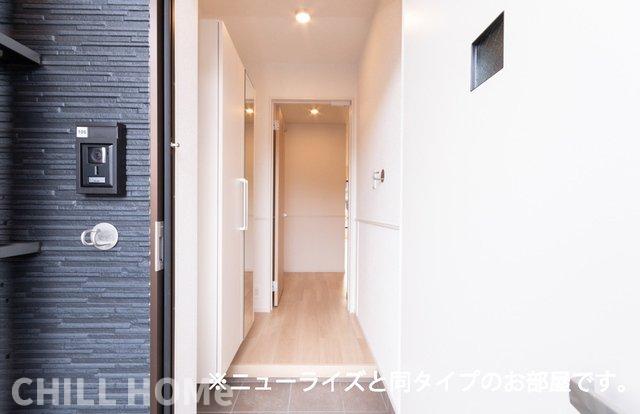 玄関　当社、チルホームのHPもご覧ください(^^)/物件情報多数♪