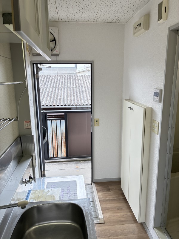 玄関　シンプルで使いやすい玄関です