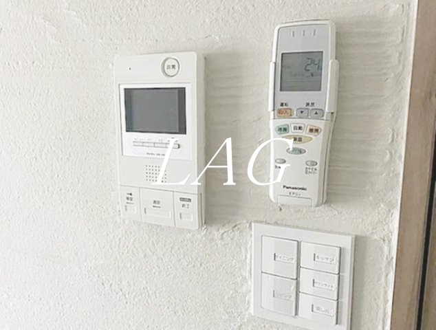 セキュリティ　モニターつきインターホンです。