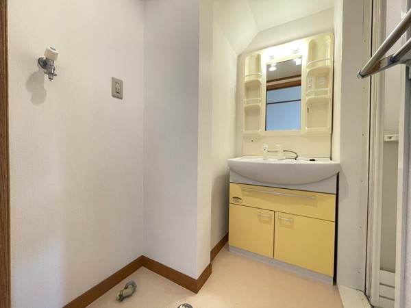 洗面設備　※同物件別室※