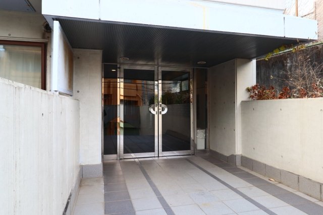 エントランス　毎日通るエントランスはこのようになっています