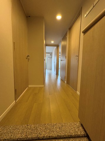 ロビー　※参考写真