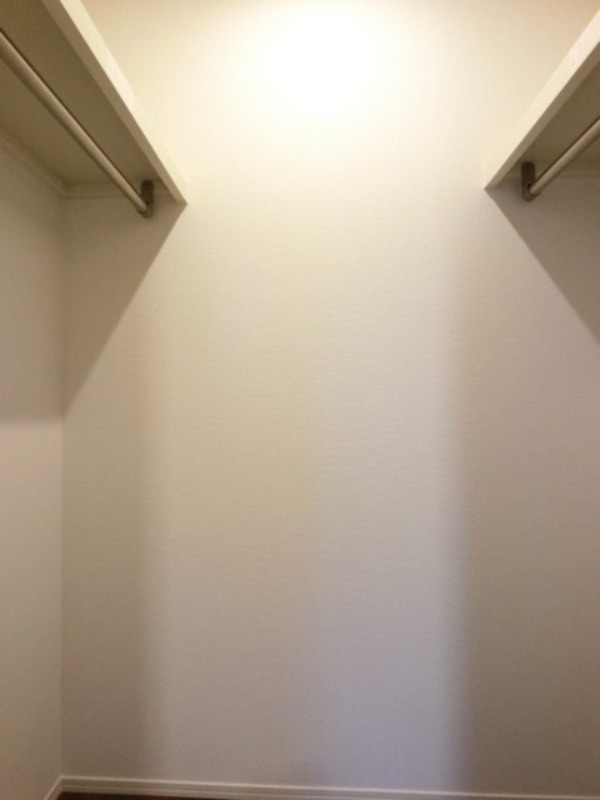 収納　図面と現状に相違がある場合には現状を優先