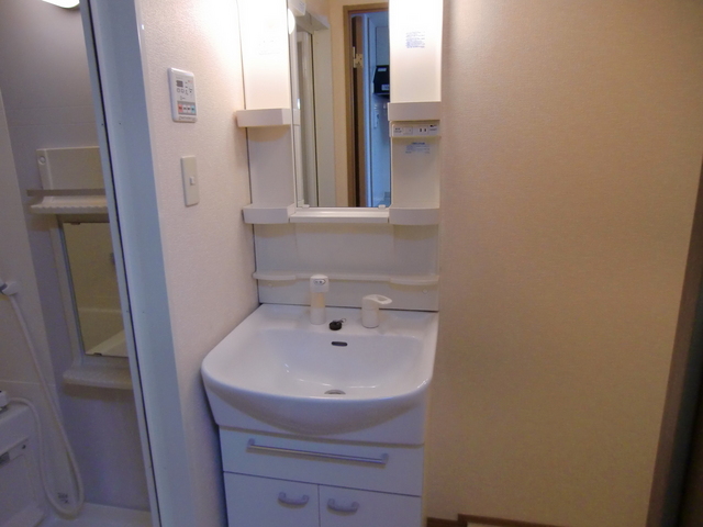 洗面設備　シャンプードレッサー