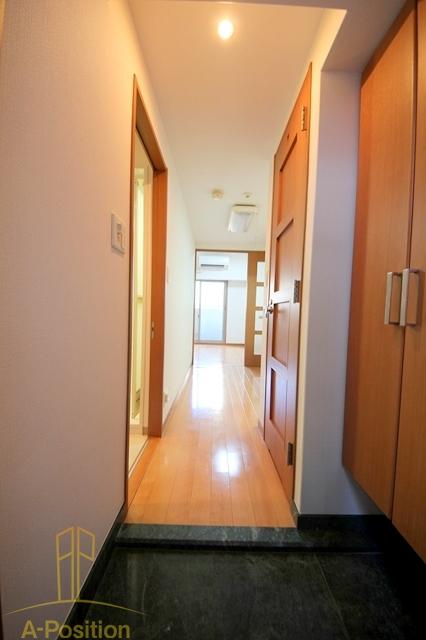 玄関　エステムプラザ梅田・扇町公園パークランド