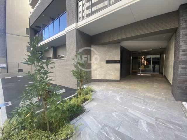 エントランス　サンセール上本町　エントランス