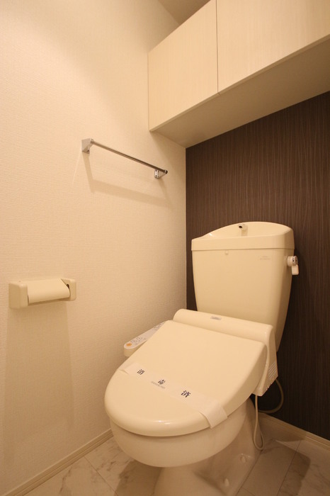 トイレ　トイレ/温水洗浄便座