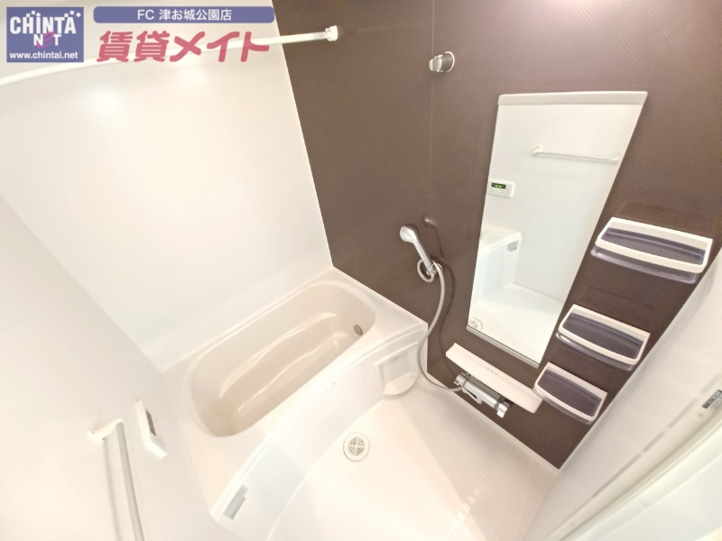 バス・シャワールーム　同型部屋写真です。