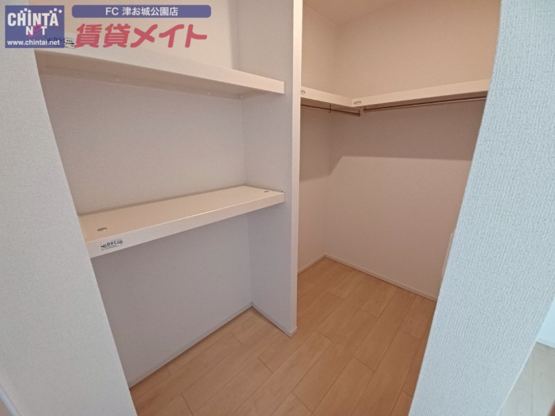 収納　同型部屋写真です。