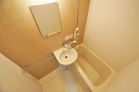 洗面設備　洗面所です