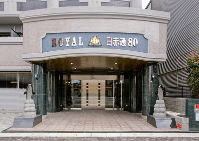 エントランス　清潔なエントランスです