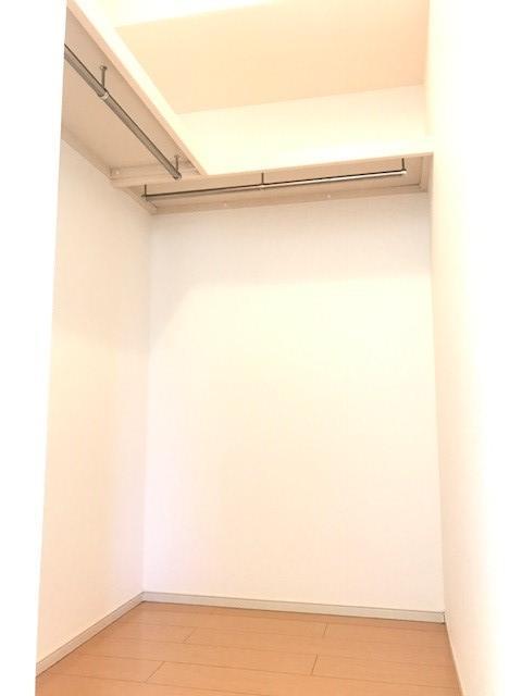 バルコニー　収納