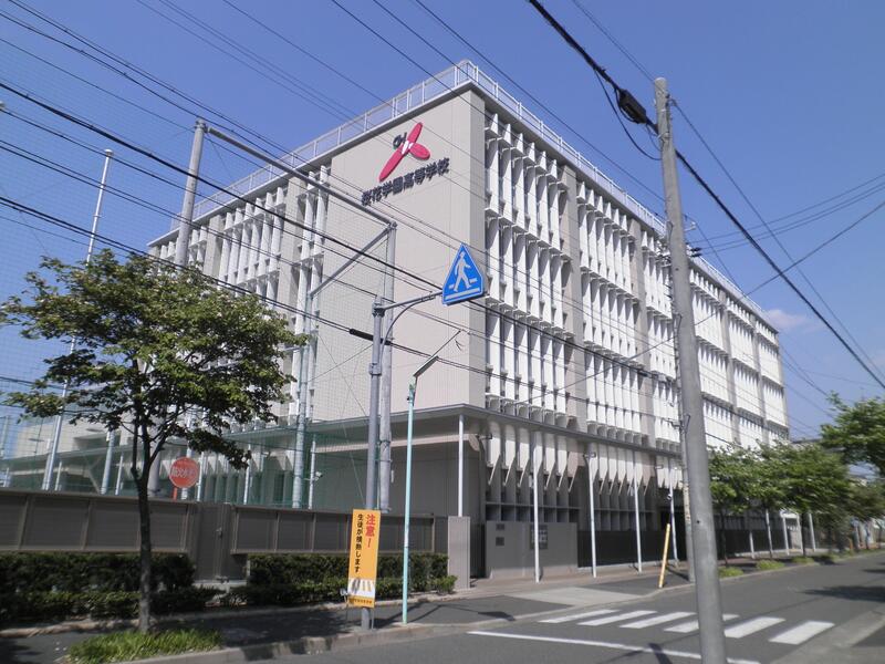 ドラックストア　ドラッグスギヤマ春岡通店（ドラッグストア）まで241m