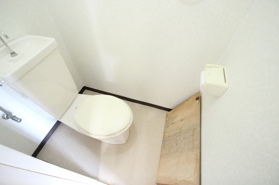 トイレ　※別部屋の写真です