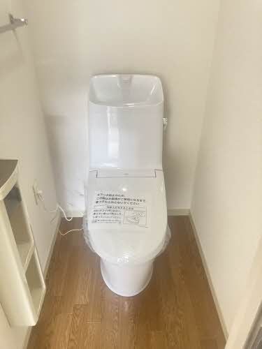 トイレ　トイレ