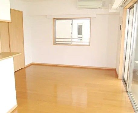 居室・リビング　参考写真です