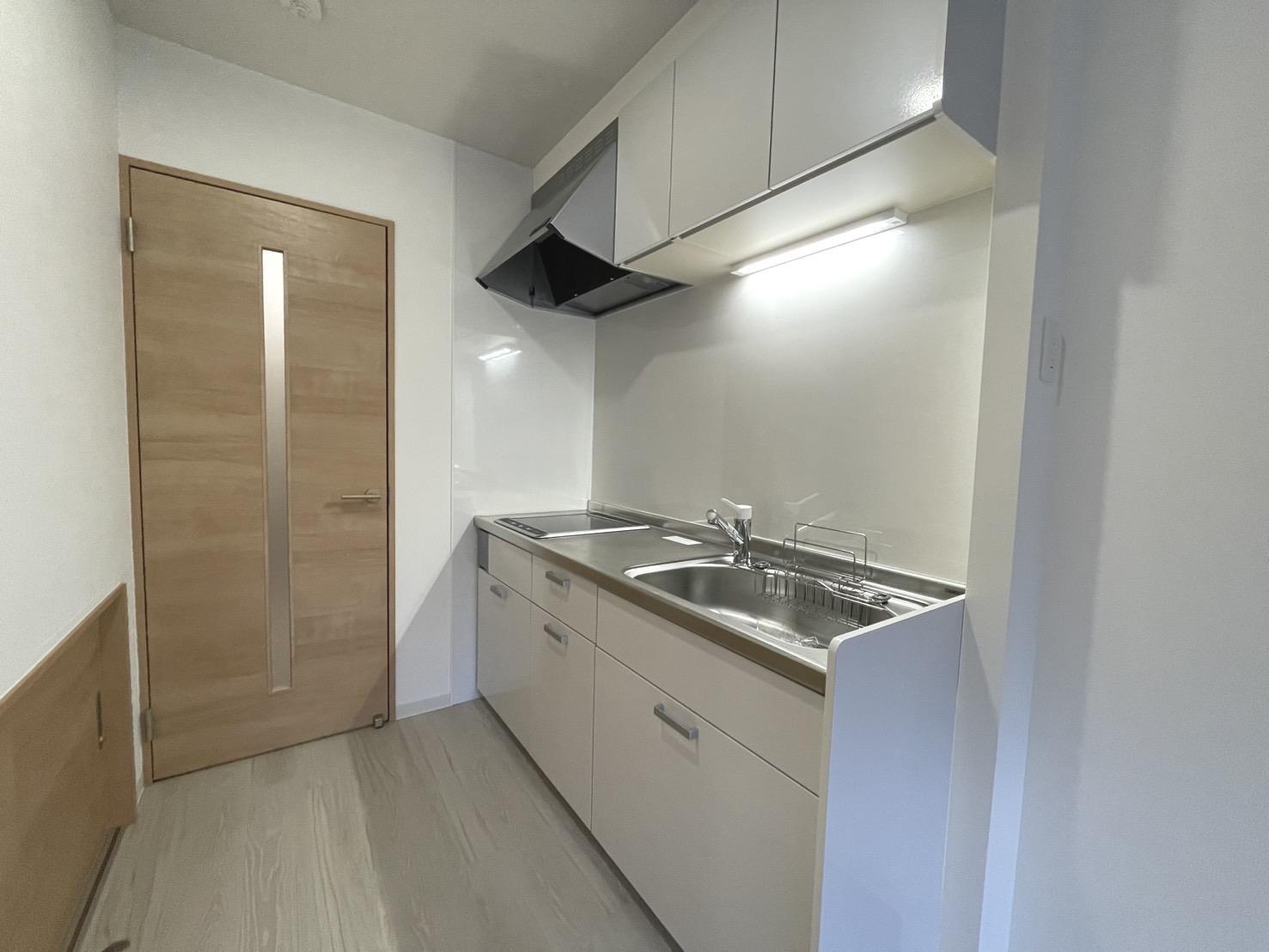 キッチン　２口IHコンロ付きのキッチンです