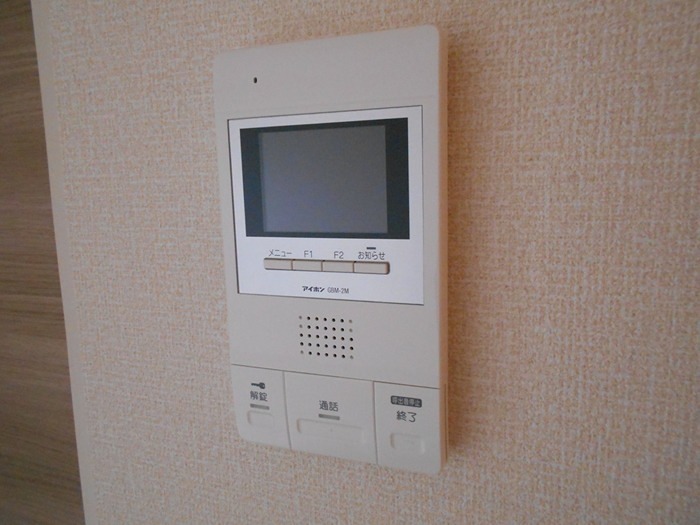 セキュリティ　来訪者の姿を確認できます。