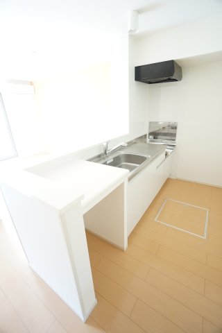 キッチン　※同物件・同タイプの写真です。