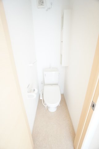 トイレ　※同物件・同タイプの写真です。