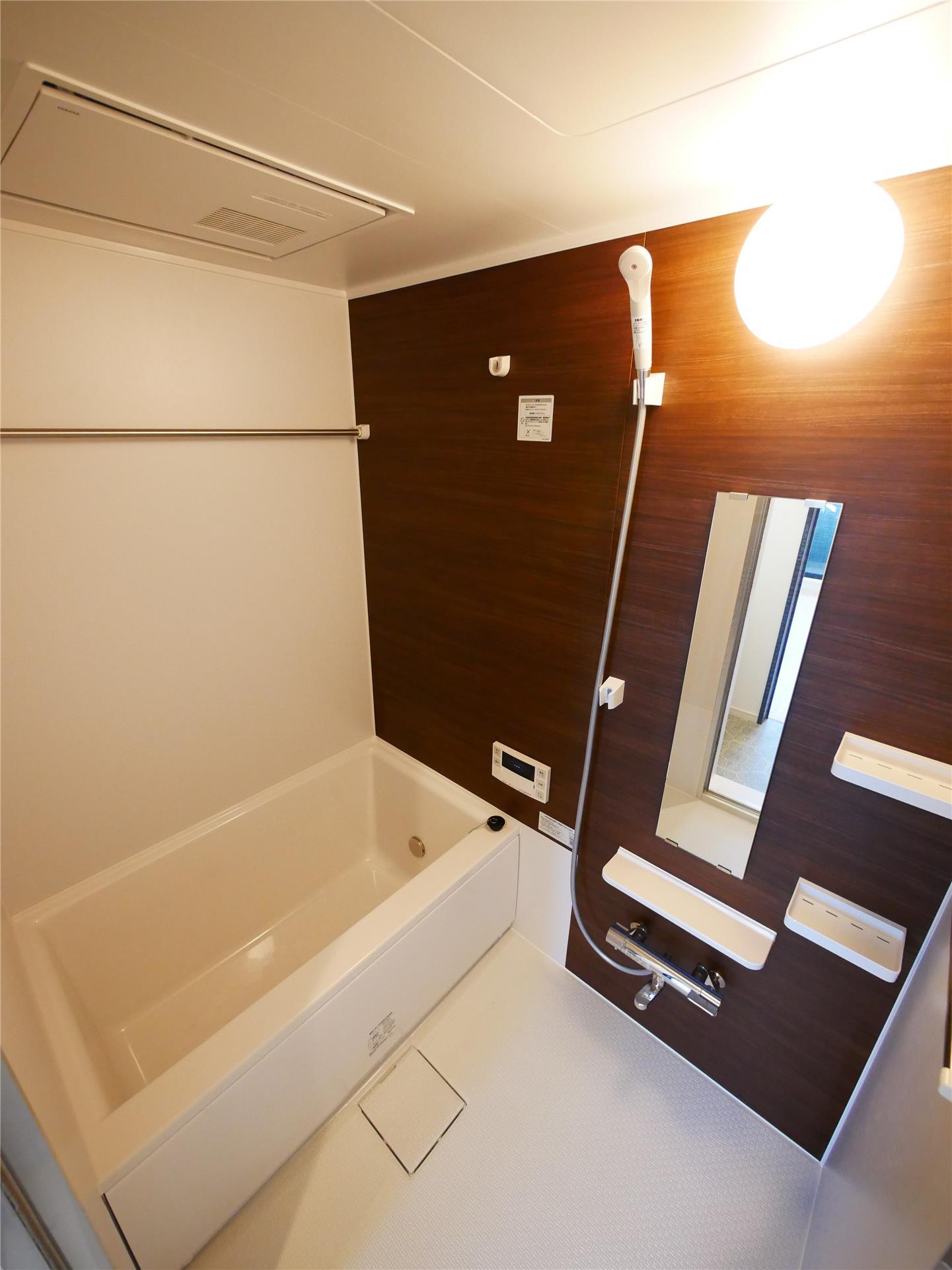 バス・シャワールーム