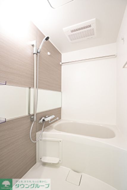 バス・シャワールーム　※写真は同タイプ住戸です。