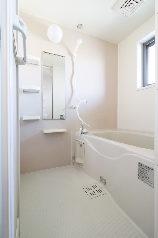 バス・シャワールーム　図面と現状に相違がある場合には現状を優先