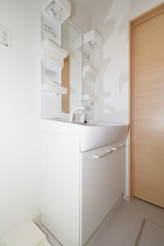 洗面設備　図面と現状に相違がある場合には現状を優先