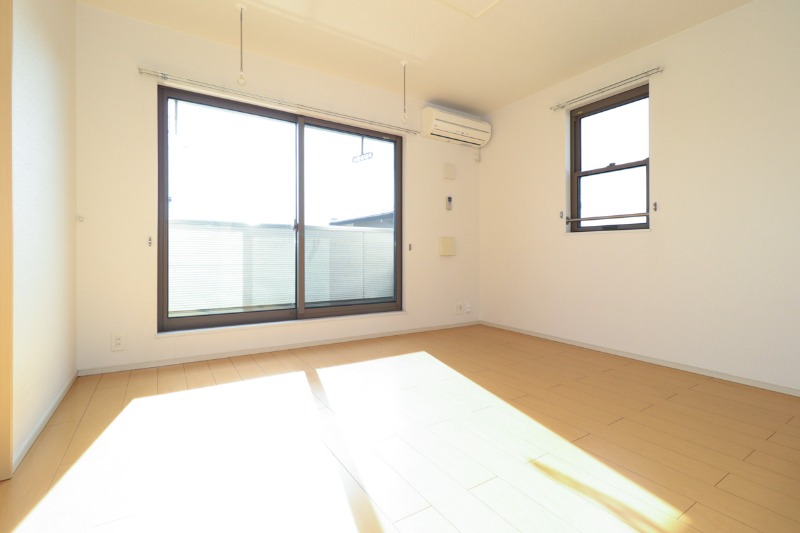 居室・リビング　図面と現状に相違がある場合には現状を優先