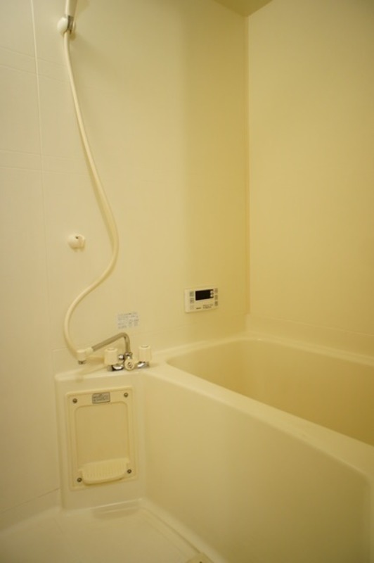 バス・シャワールーム　図面と現状に相違がある場合には現状を優先