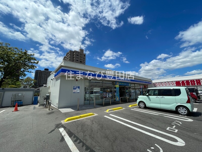 コンビニ　ローソン三河高浜駅前店（コンビニ）まで1245m