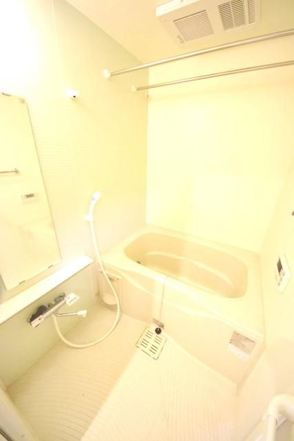 バス・シャワールーム　★追炊き機能付き★