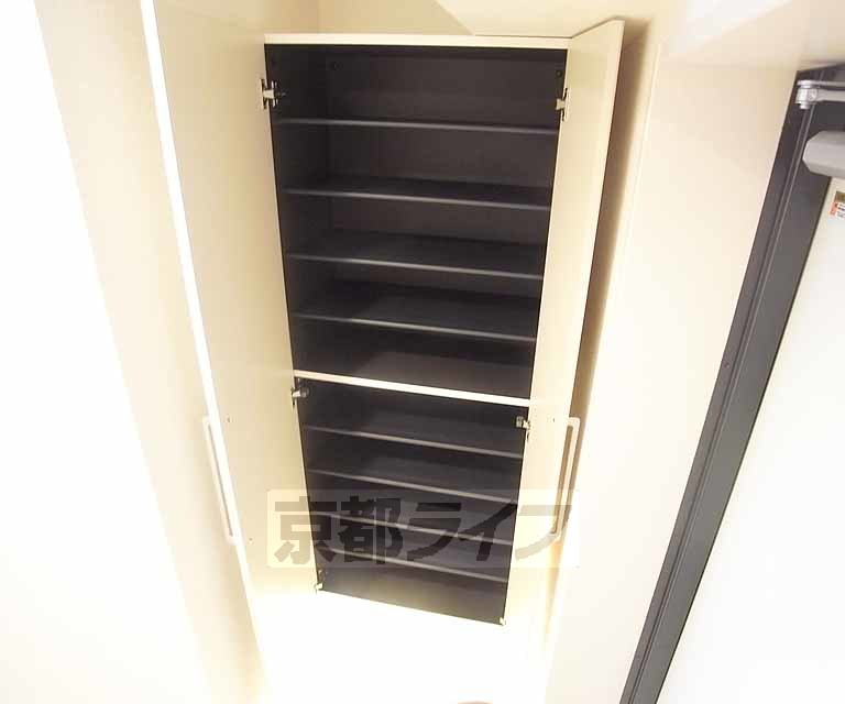 収納　大きな玄関収納です。