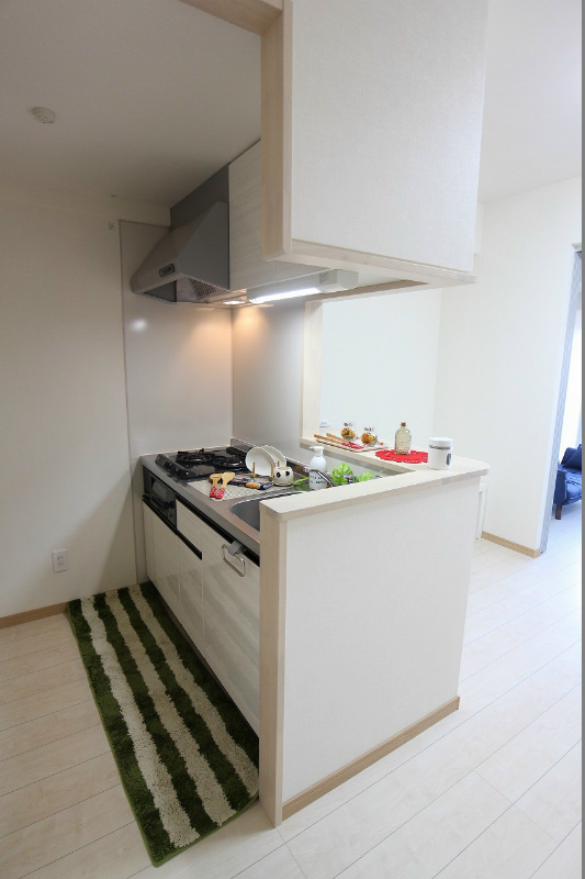 キッチン　使いやすいシステムキッチンです。