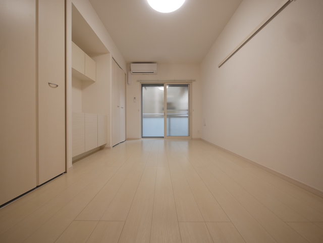 その他部屋・スペース　★明るい洋室で住み心地が良さそうですね★