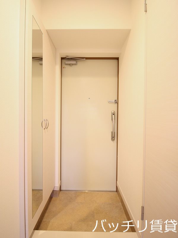 玄関　別号室写真の為、現状優先