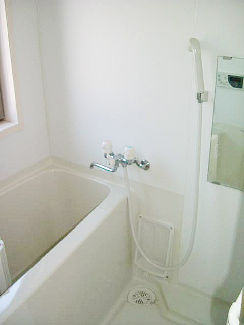 バス・シャワールーム　バス