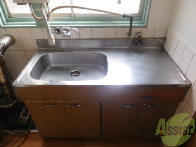 洗面設備　洗面変わりになるキッチンです