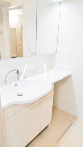 洗面設備　洗面台です。