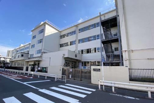 中学校　第二砂町中学校（中学校）まで2408m