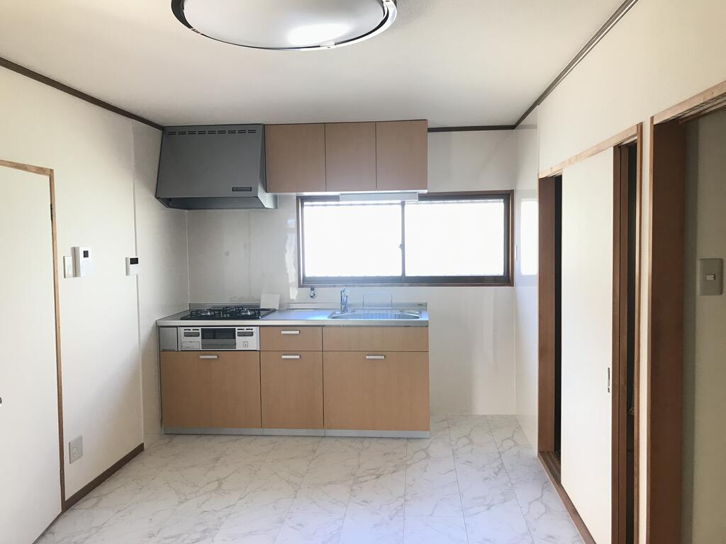 西大池平屋住宅のキッチン写真