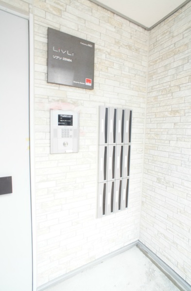 エントランス　エントランススペースです